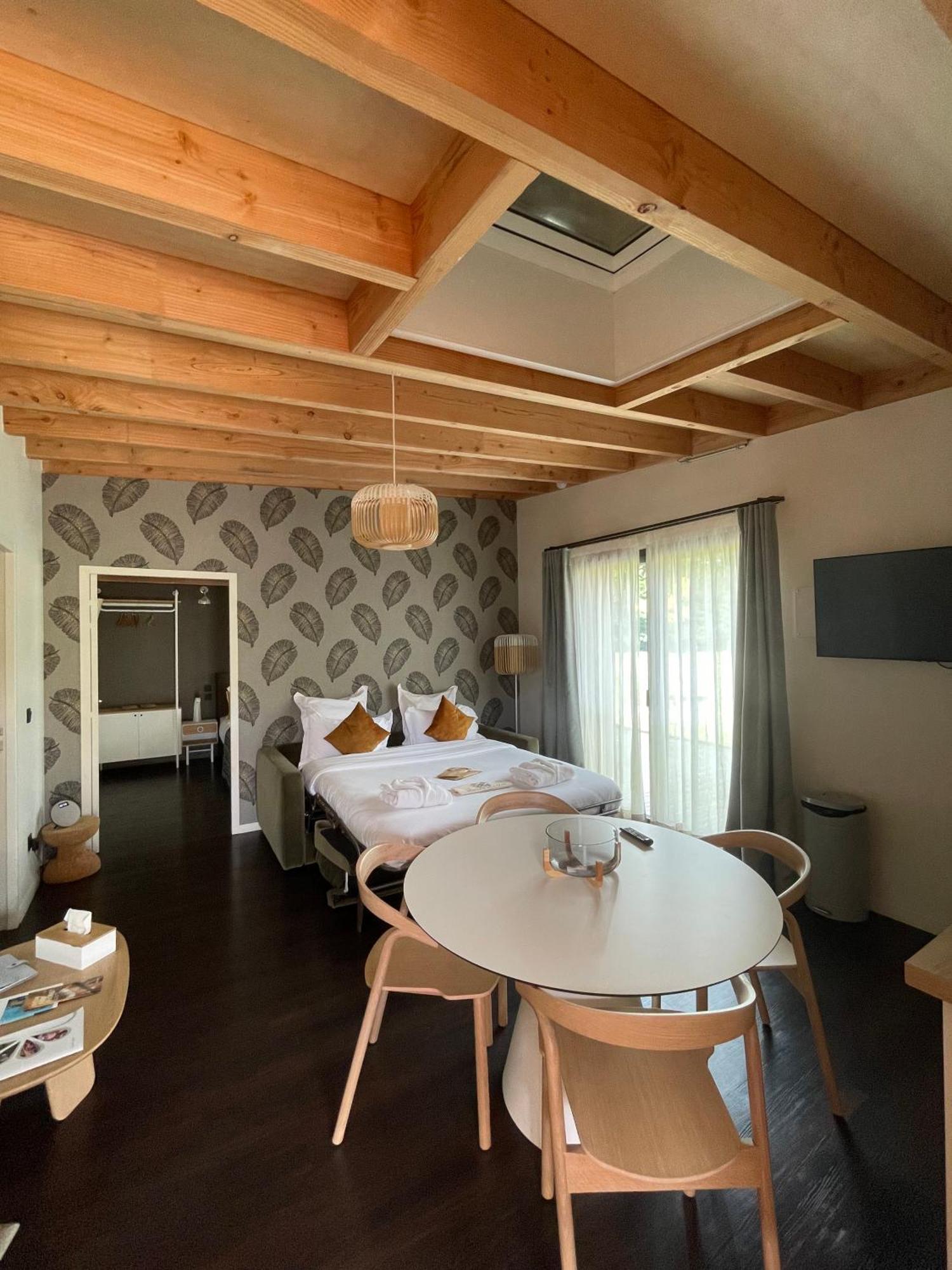 Domaine De L'Epau Eco-Resort Yvré-lʼÉvêque Zewnętrze zdjęcie